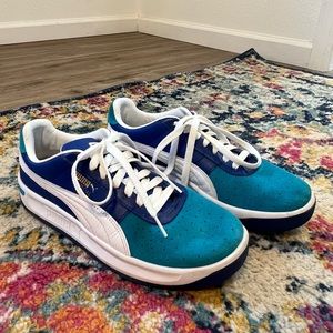 blue pumas, $30 obo